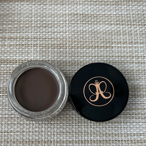 New without box Anastasia of Beverly Hills dipbrow pomade in Chocolate - Picture 3 of 3
